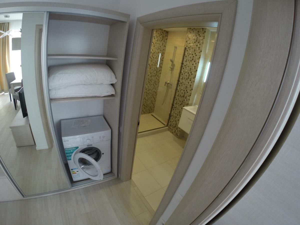 Apartament 911 *